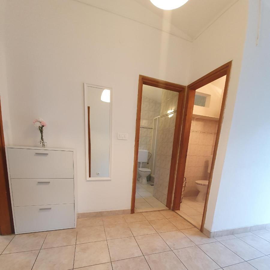 Apartment Zadoda โอมิช ภายนอก รูปภาพ