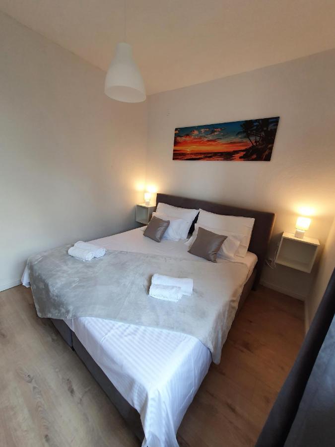 Apartment Zadoda โอมิช ภายนอก รูปภาพ