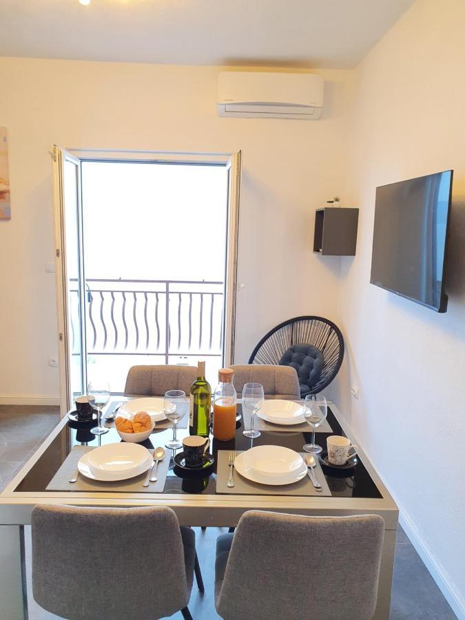 Apartment Zadoda โอมิช ภายนอก รูปภาพ