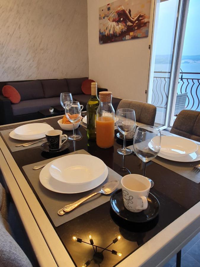 Apartment Zadoda โอมิช ภายนอก รูปภาพ