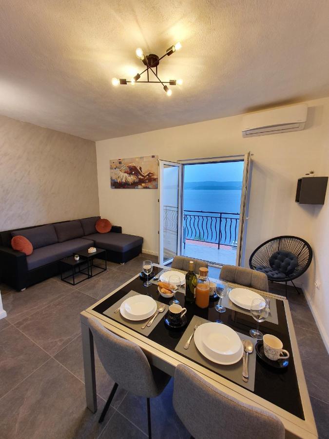 Apartment Zadoda โอมิช ภายนอก รูปภาพ